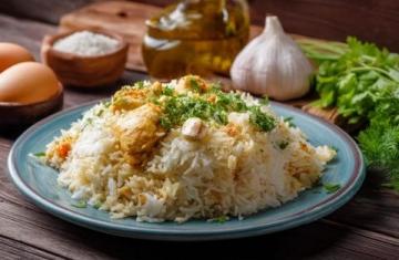 如何制作脆爽可口的酸辣土豆絲？步驟詳解