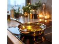 木門輕啟，灶火慢煨——回味故鄉(xiāng)的溫馨時光與歲月的香氣