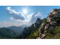 難忘的一幕是五年前在六盤山度過的中秋佳節(jié)
