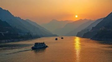 2日神農(nóng)架深度游攻略：神農(nóng)頂與大九湖全景體驗(yàn)