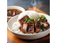 一碗豬腳飯帶我走進(jìn)了這座城市，恩平山頂夜景我為了一碗豬腳飯來到這座城市