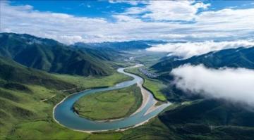 小探河源從槎城始，古時(shí)城東北處交匯東江和新豐江，江上竹筏縱橫，謂槎