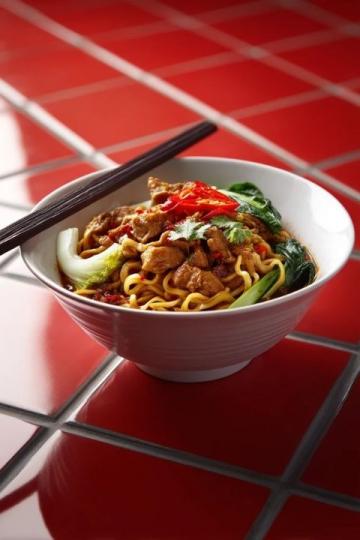陜西永壽攪團——水圍城與捂臉捂臉的美食之旅，傳統(tǒng)手藝與創(chuàng)新味道的完美結合