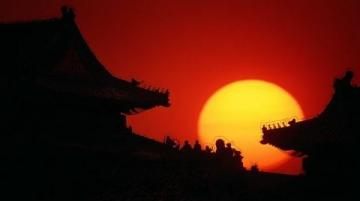 你可能沒(méi)注意到，但故宮的屋頂上為什么幾乎沒(méi)有鳥(niǎo)屎?
