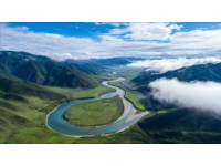 小探河源從槎城始，古時(shí)城東北處交匯東江和新豐江，江上竹筏縱橫，謂槎
