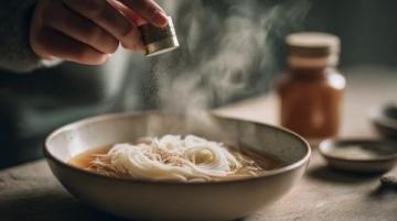 地道廣東味！簡(jiǎn)單幾步做出超好吃的炒河粉，快收藏學(xué)習(xí)