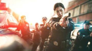 浙江海鹽：全副武裝特警送外賣，女子收到訂單驚呆了！