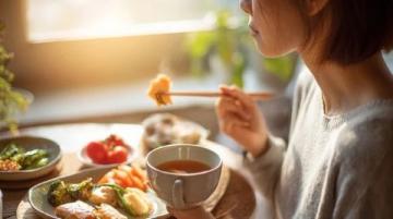 五步打造'好好吃飯': 專注飲食、傾聽身體、個性選擇、儀式感與心理調(diào)適