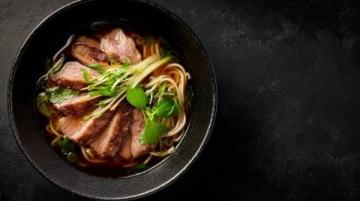日本鰻魚飯的魅力:精細(xì)烹飪的藝術(shù)