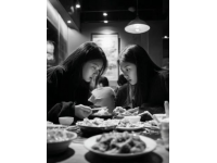 今天仍舊是吃粥配饅頭,粥的古文＂鬻＂，形象，妙！鬻，粥與鬲組合，上下偏旁