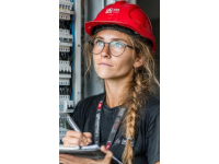 電工操作技能，電工就業(yè)前景如何？未來發(fā)展會怎樣？