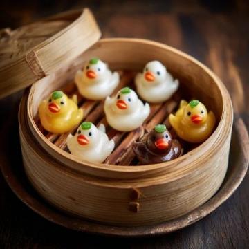 廣東特色點(diǎn)心：徐聞菠蘿叉燒酥的獨(dú)特風(fēng)味之旅