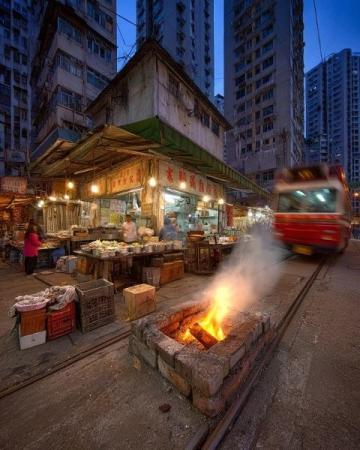 魅力香港之行：維港夜景、山頂鳥瞰與迪士尼夢幻之旅