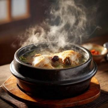 香菇蒸滑雞——鮮嫩多汁的家常美味，簡單步驟讓你的餐桌煥然一新！