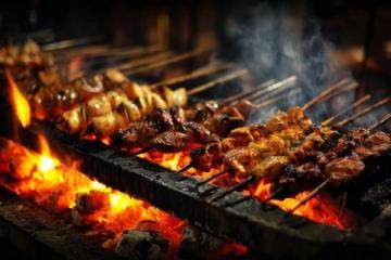 新疆待客必嘗美食推薦：大盤雞、羊肉串等特色佳肴