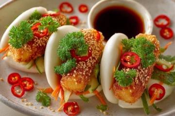廣東特色點(diǎn)心：徐聞菠蘿叉燒酥的獨(dú)特風(fēng)味之旅