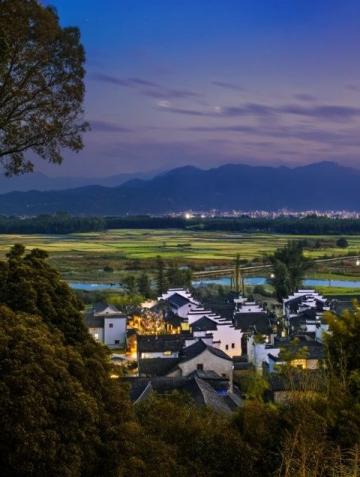 夕陽下的匆匆一瞥：廣西靖西鵝泉景區(qū)之旅