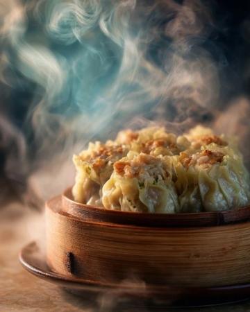 一口蟹粉獅子頭，品盡江南秋韻與溫情的歷史美味