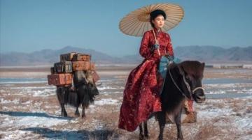 新疆禾木之旅: 一片如仙境的自然奇觀