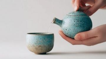 養(yǎng)壺之道：20條紫砂壺新手必知的生活智慧與品茗藝術(shù)