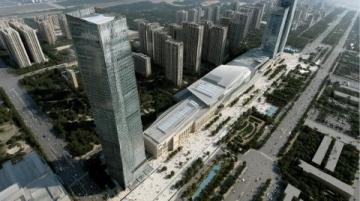 淮南市大型綜合性公園——龍湖公園：山水美景與休閑娛樂兼?zhèn)? width=