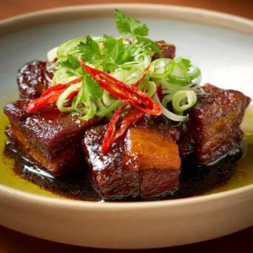 馮百匯羊肉無(wú)錫最道地的草原風(fēng)味美食