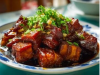 香到跺腳！這盤爆炒肥腸讓我連干兩瓶啤酒