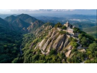 國慶長假安康游：探索隱秘山間民宿，避世美景盡享其中！