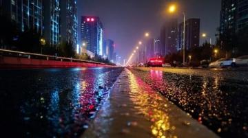 廣州的氣溫漸漸攀升，假期里總想著到戶外走走,交通便利、地鐵直達的白云山