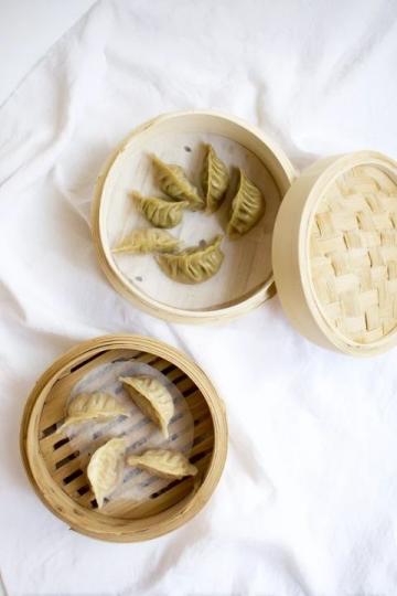 五大蔬菜搭配牛肉做餃子，鮮美營養(yǎng)，你最愛哪種？