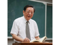 揭秘韋東奕走紅背后：別讓質(zhì)疑聲掩蓋學(xué)術(shù)價(jià)值與影響力
