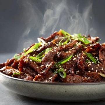 10分鐘速成！洋蔥炒肉家常快手菜，鮮香開胃又下飯