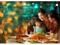 高明荷城：美食盛宴與休閑娛樂勝地大揭秘