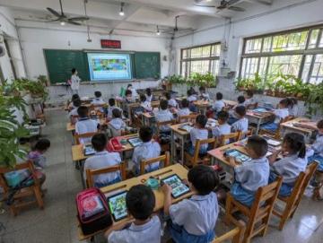 老六中變臉漯河小學解放路校區(qū)，鐵東片區(qū)的家長看好這塊金字招牌？7月13日