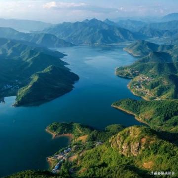 三亞熱門旅游勝地盤點：避開雷區(qū)，美食盡享之旅