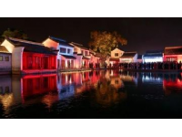 衡陽(yáng)界牌火燈節(jié)：璀璨火焰照亮不夜天，現(xiàn)場(chǎng)人潮如織
