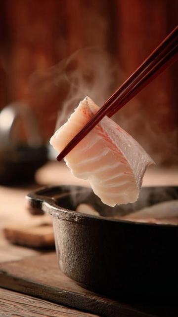 揚州鰣魚：保留鱗甲的清蒸美味哲學