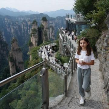 上饒夏日避暑勝地：三清山、臥龍谷徒步探險(xiǎn)吸氧天堂