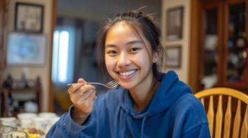 林詩(shī)棟：在家吃飯的味道最溫馨