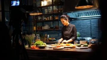 3000元起步開(kāi)餐飲小店：95后月入5萬(wàn)全攻略分享！