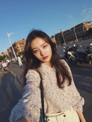 煙臺女子花費6萬元種植12顆牙兩年后全拆體重驟降引發(fā)熱議