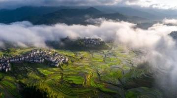 黃山休寧白際鄉(xiāng)：海拔780米的“延遲村”探秘