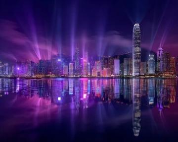 維港游船指南：窮游香港必體驗(yàn)，欣賞幻彩詠香江燈光秀！