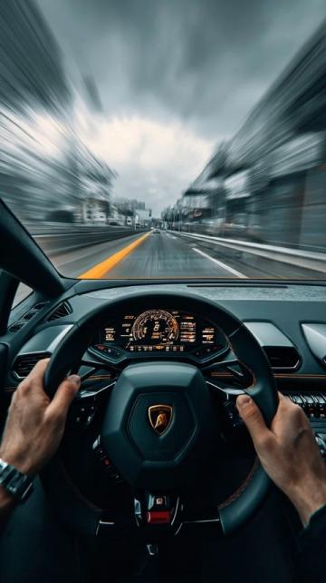汽車加速：家用車選購的“動(dòng)力”關(guān)鍵？
