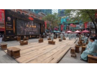 蘇州鳳凰廣場，作為蘇州市區(qū)內(nèi)一個(gè)融合了文化、休閑與美食的綜合性商業(yè)地標(biāo)